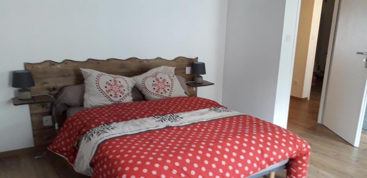 Le Montagnon Apartment Ларунс Екстериор снимка